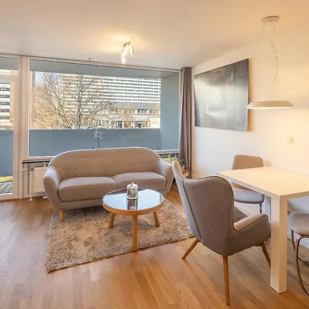 Apartment Sweethome - Business Mit Kuche Und Balkon
